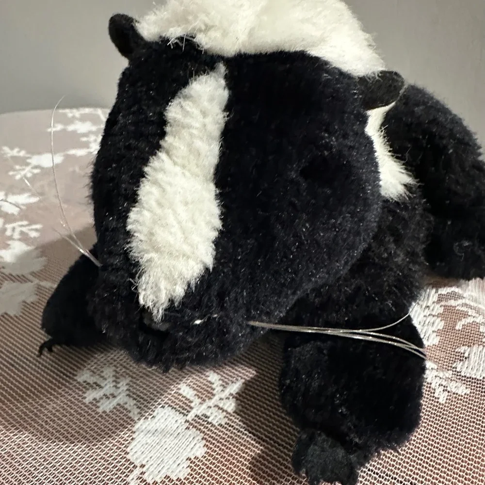 Vintage Dakin Skunk Plush Hand Puppet 1985 Black White Stuffed Animal Toy‎ Korea